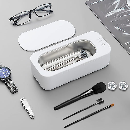 Ultrazvukové čisticí zařízení pro domácí použití na brýle, šperky, hodinky a další.