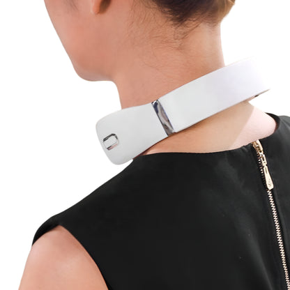 Chytrý masážní přístroj na krk s tepelnou a pulzní terapií